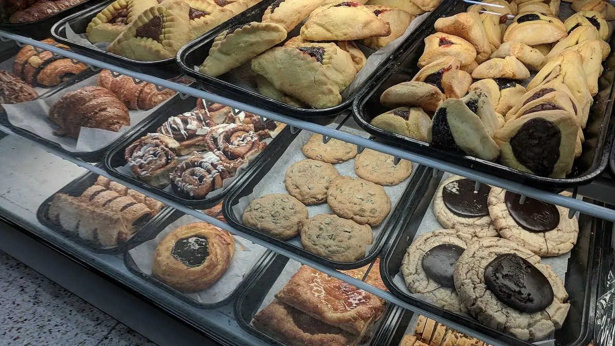 Costello's Bakery – bakery in Wetherby town centre